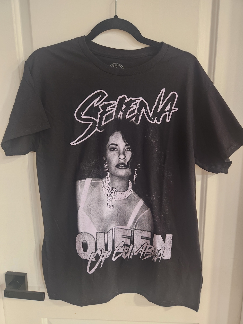 Black Selena Graphic Tee - Iconic Portrait Design
